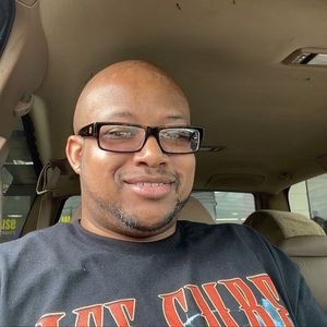 Meet your Posher, Aric